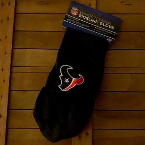 NFL Windstopper Sideline gloves
